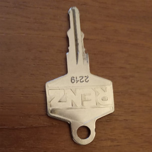 2x Renz Eurolocks Cheie pentru cutia poștală 2001-4000, B0001-B1000, C0001-C1000